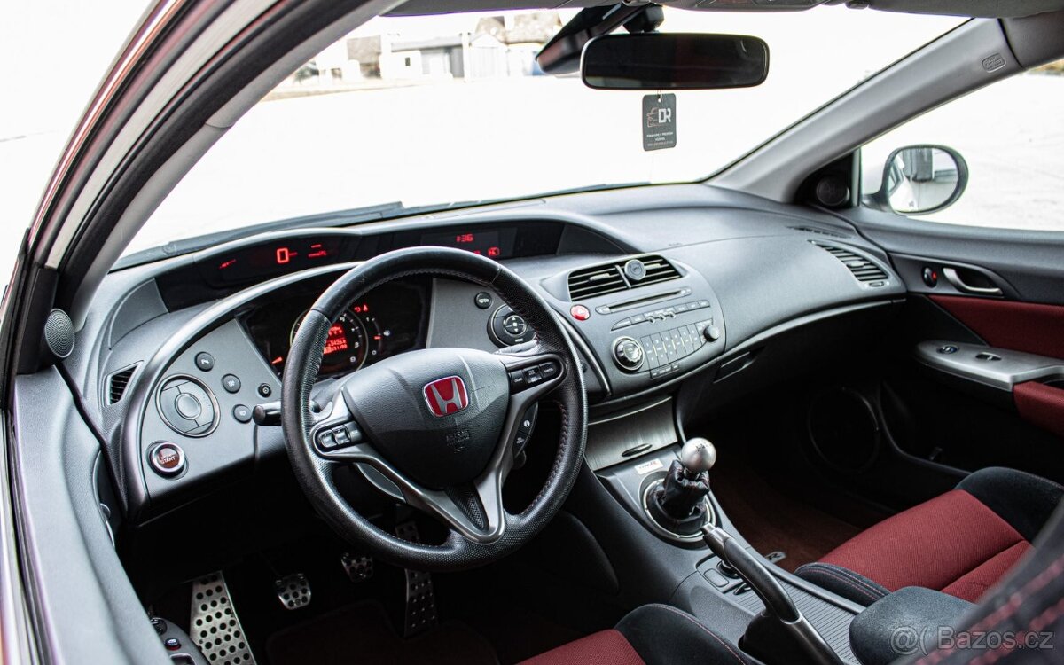 Honda Civic TypeR FN2 2.0 i-VTEC 148kW Championship White - 11