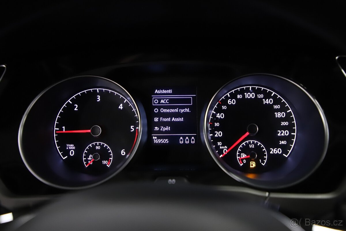 VW Touran Comfortline 2.0TDI 110kW DSG - záruka Autodraft - 11