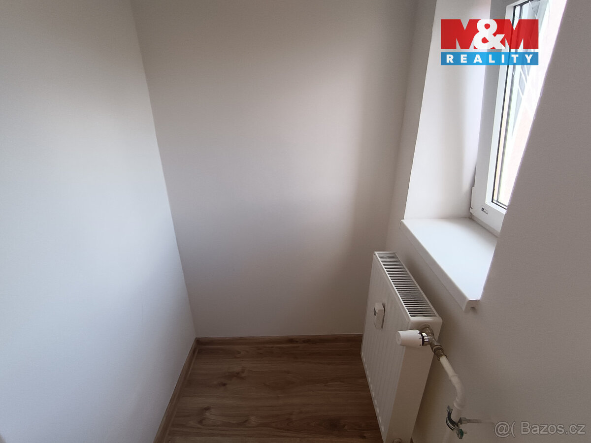 Prodej bytu 2+kk, 46 m², Ostrava, ul. Nádražní - 11