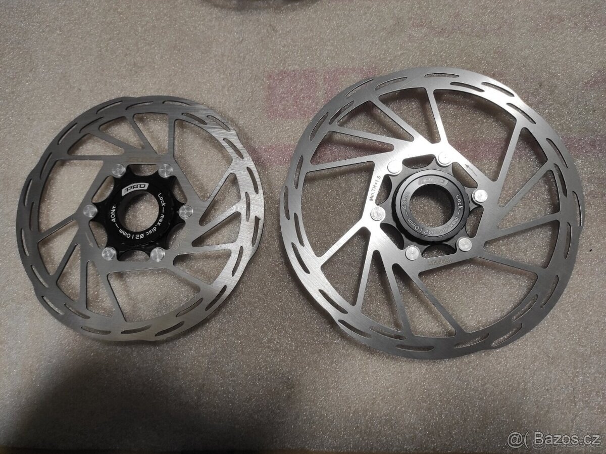 Spousta nových brzdových kotoučů 6 děr a CL. - 11