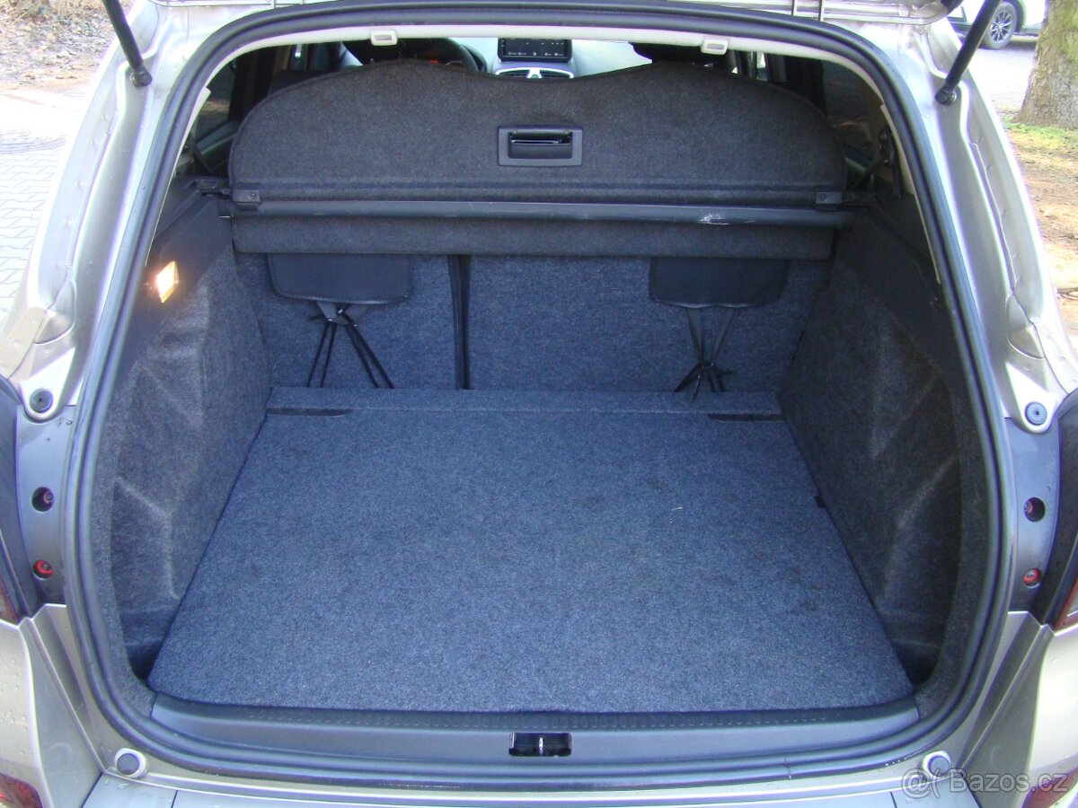 Renault Clio 1.2 TCe KLIMA KŮŽE ALU NAVI - 11