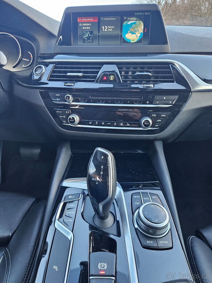 BMW G30 520d XDrive 2017 - 11