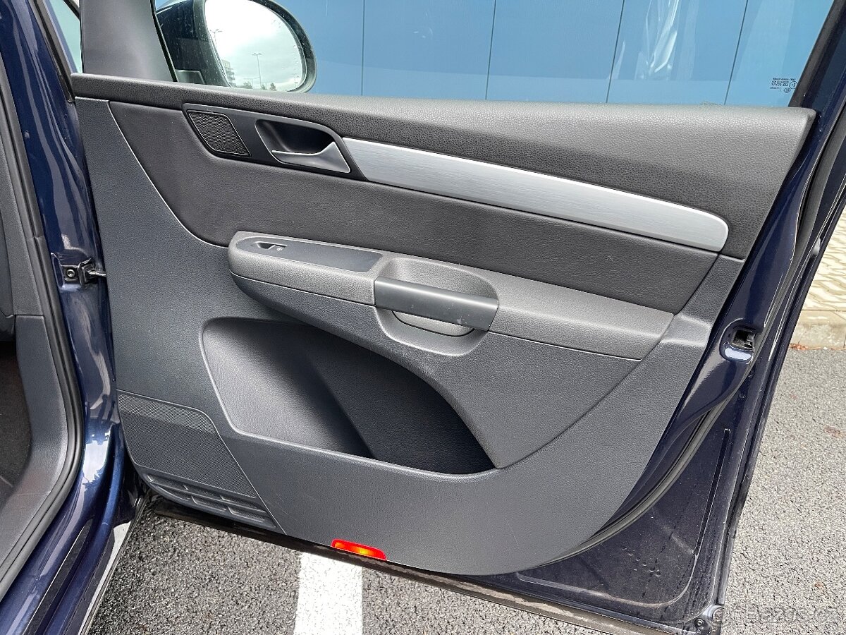 Volkswagen Sharan 2.0tdi/125kw, Highline - 11