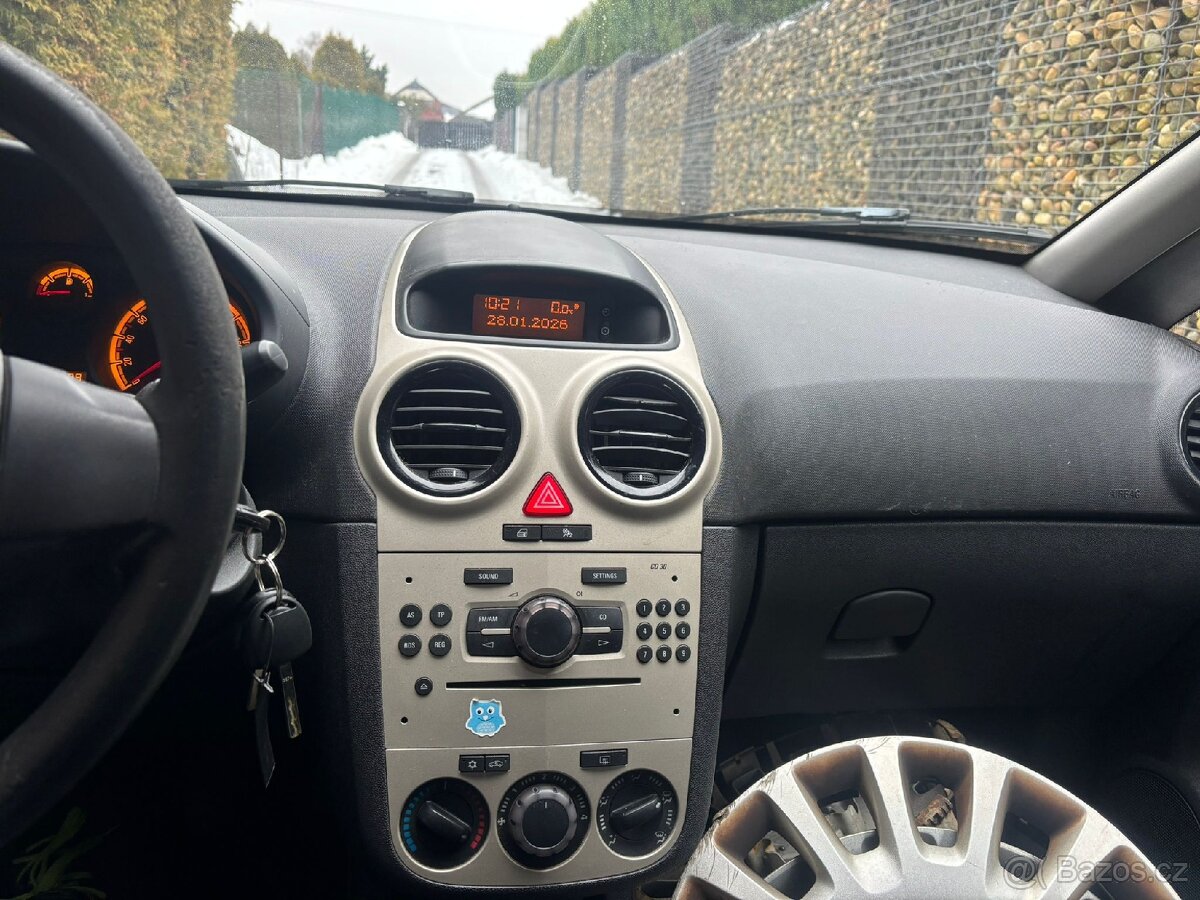 Opel Corsa 1.0i Ecotec rv 2009 - 11