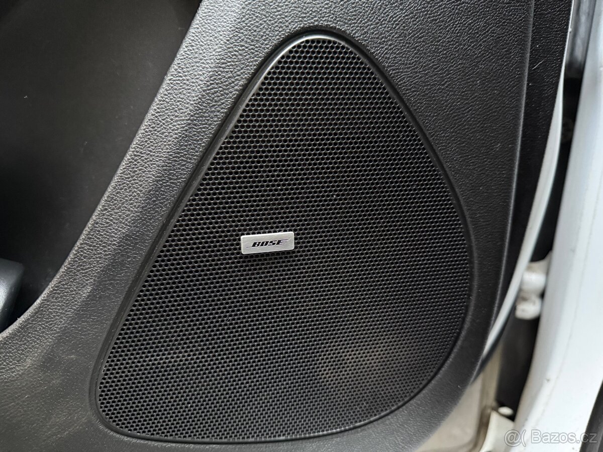 Opel Ampera hybrid - 11