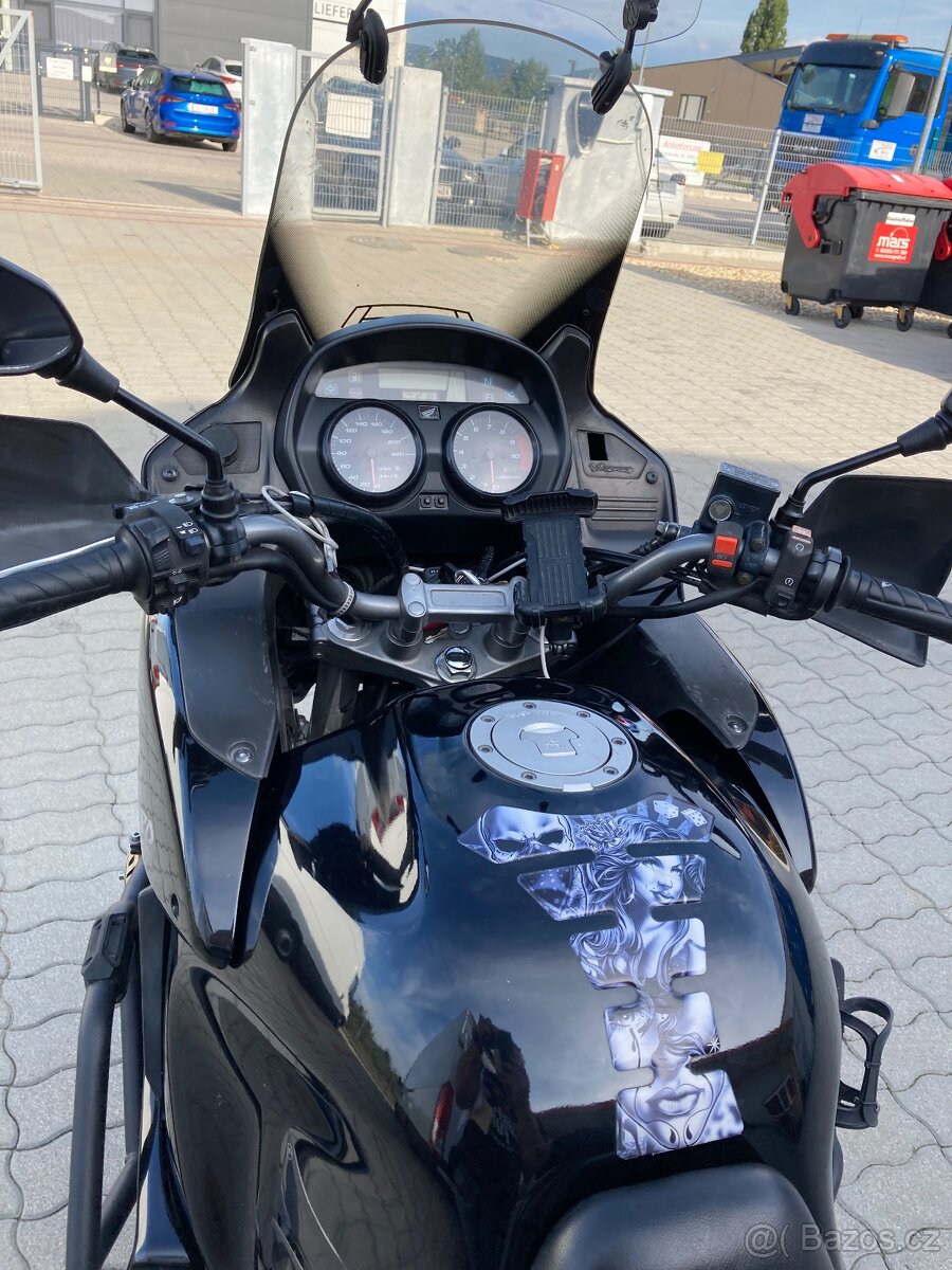 Honda Varadero 1000 stříkačka - 11