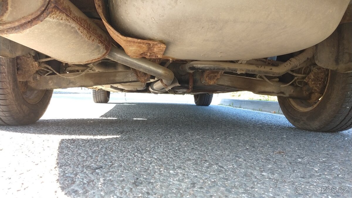 Peugeot 406 Combi 2.0 HDI (80kW) - 11