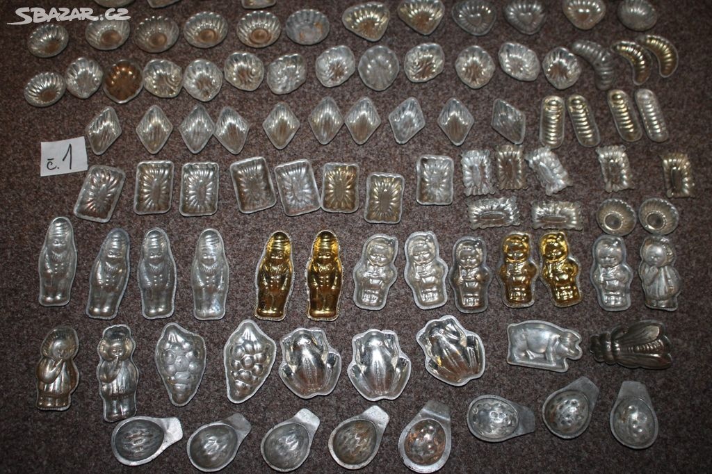 č.1 - Formičky na pečení cukroví 118 kusů - doprava v ceně - 11