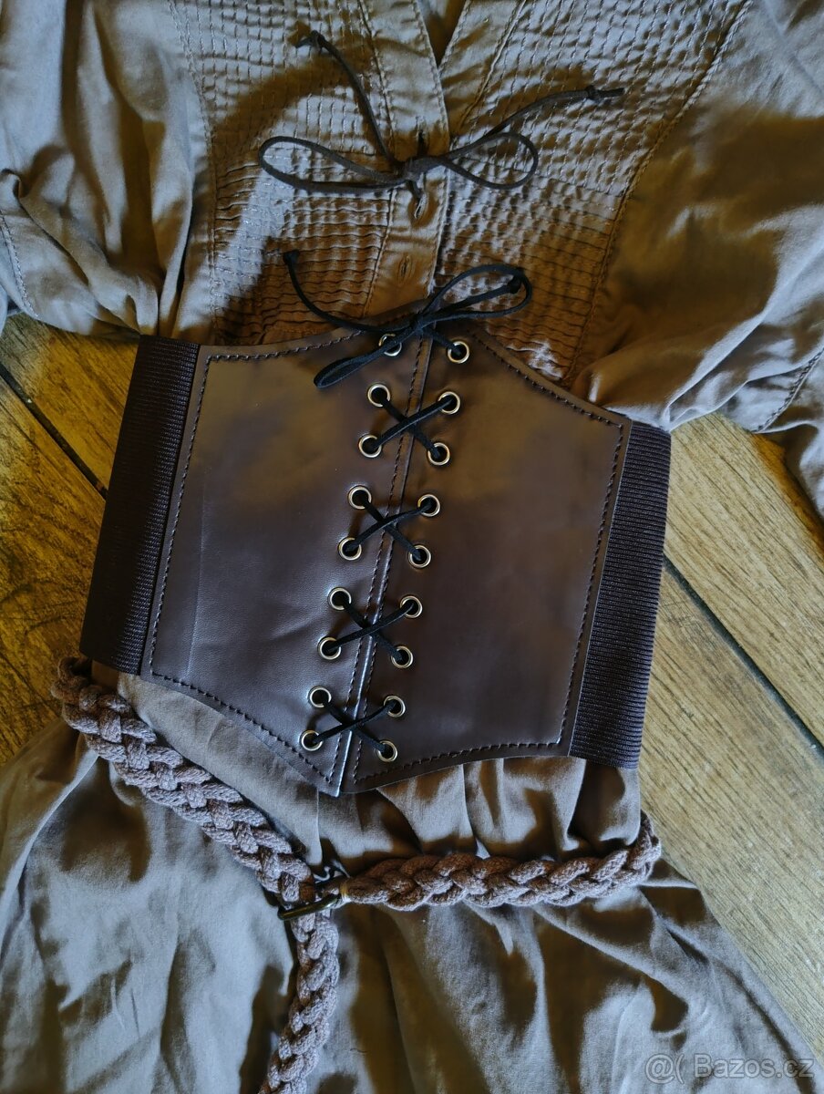 kostým dívčí středověk LARP - 11