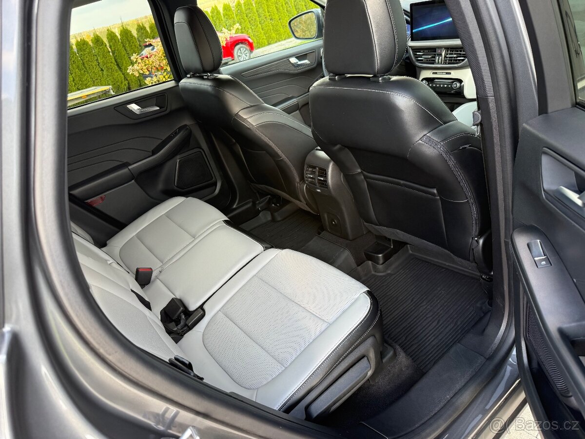 FORD KUGA 2.0 Ecoboost 4x4 PLATINUM 2023 - 11