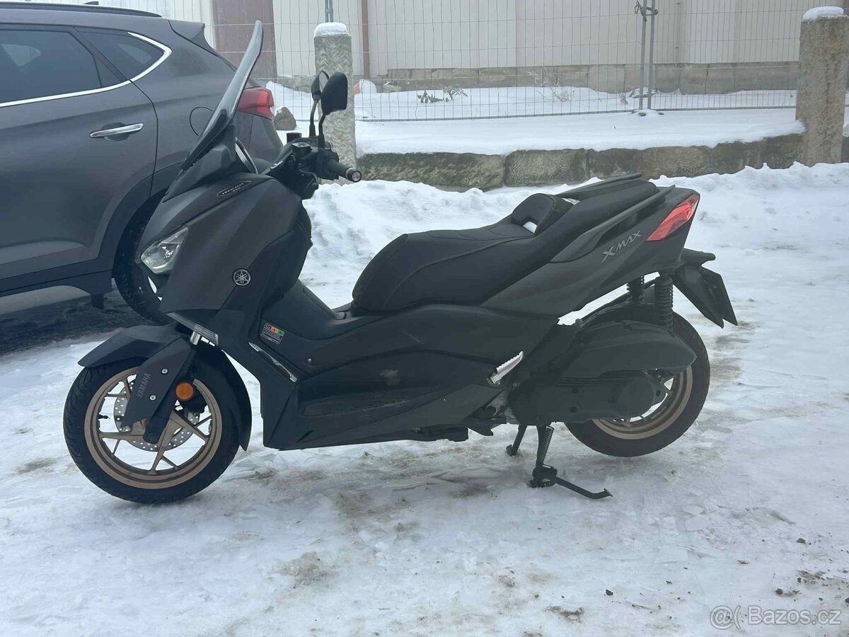 Yamaha XMAX 125 Tech MAX - 11