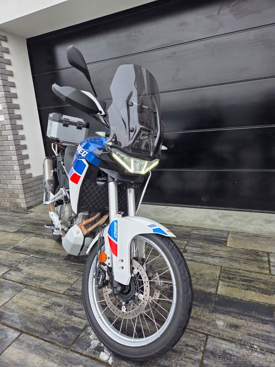 Aprilia Tuareg 660 - 11