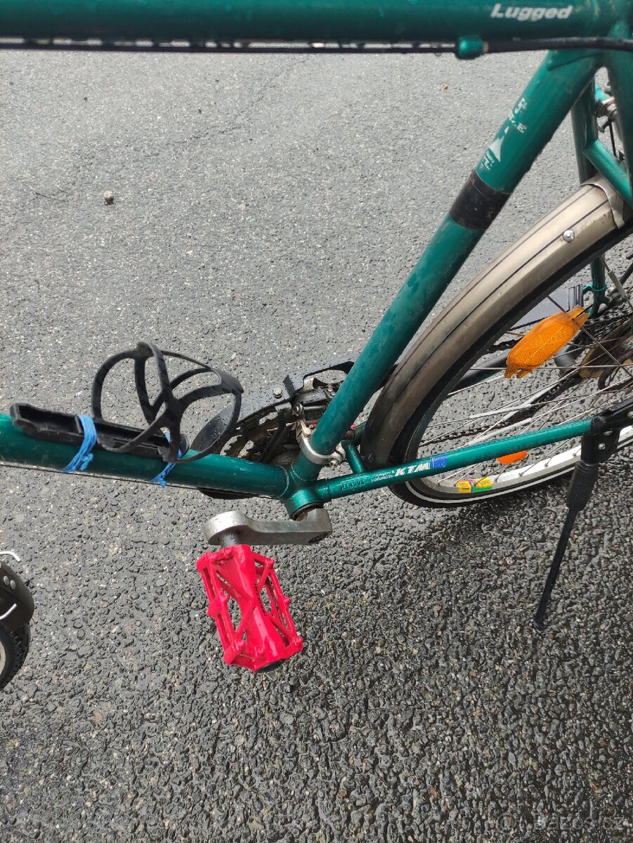 Cestovní kolo KTM - 11