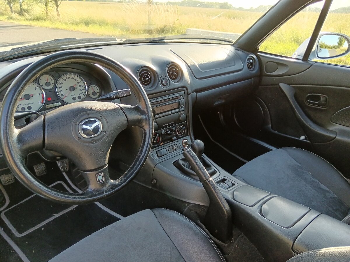 Mazda MX-5 NBFL - 11