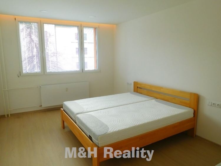 Pěkný,útulný nově zrek.byt 2+1 v Místku, ul.Janáčkova - 11