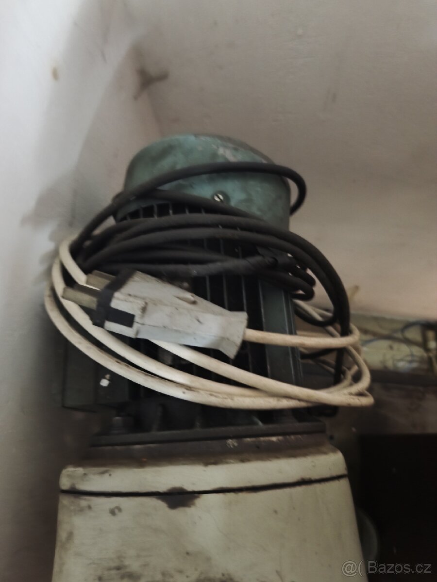 Hydraulický lis 2T - 11