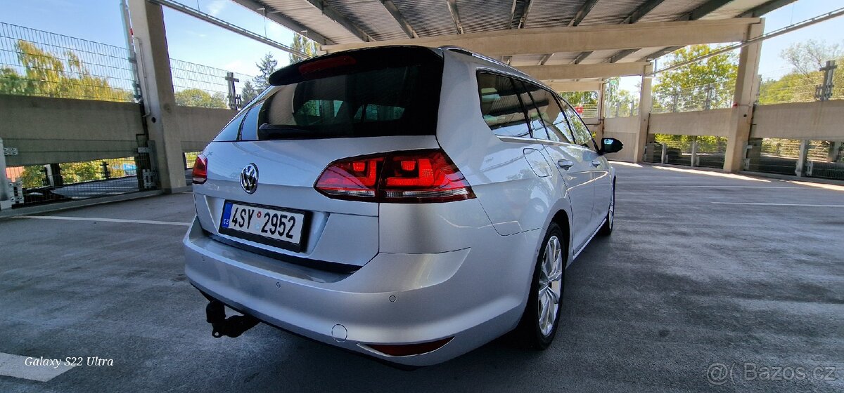 VW Golf VII Variant 1,4 TSI 90KW 2013 HIGHLINE KRÁSNÝ STAV - 11