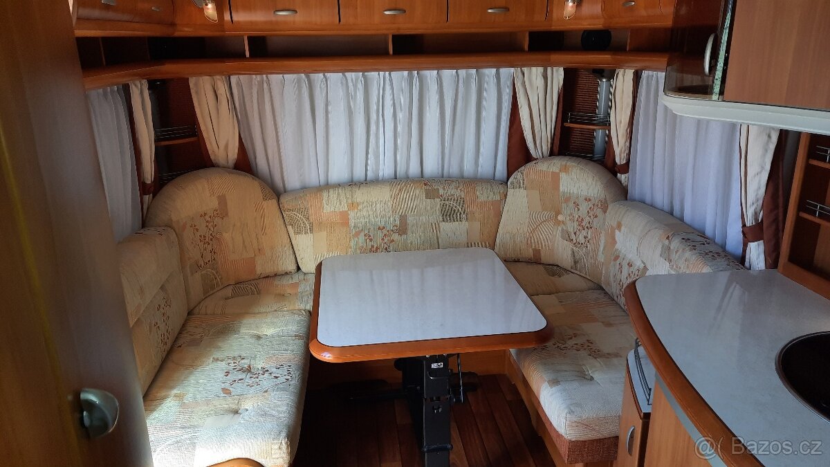 Prodám karavan Hobby Excellence 495 UFE - 11