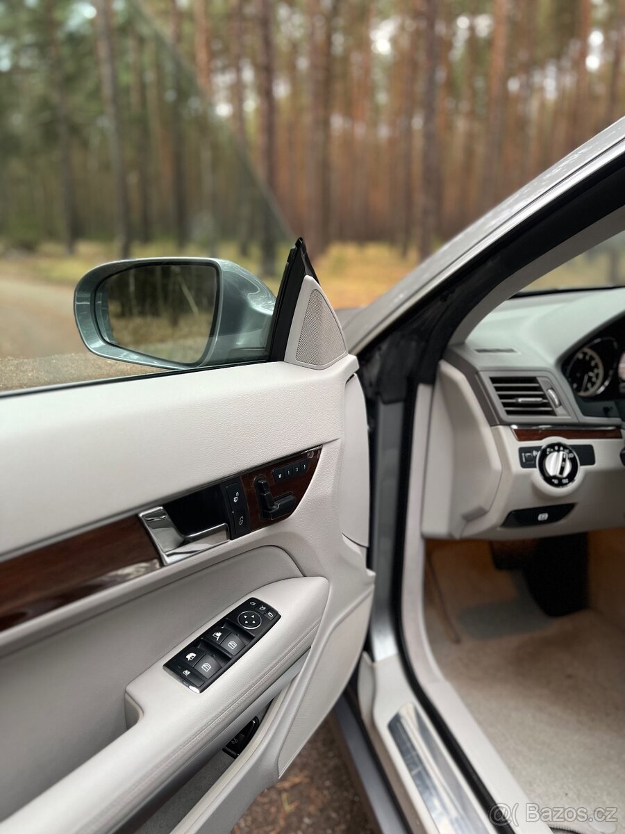 Mercedes E350 CGI W207 W212 E kupe - 11