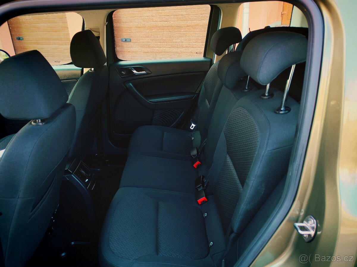 Škoda Yeti, 1.4 TSi ELEGANCE - 11