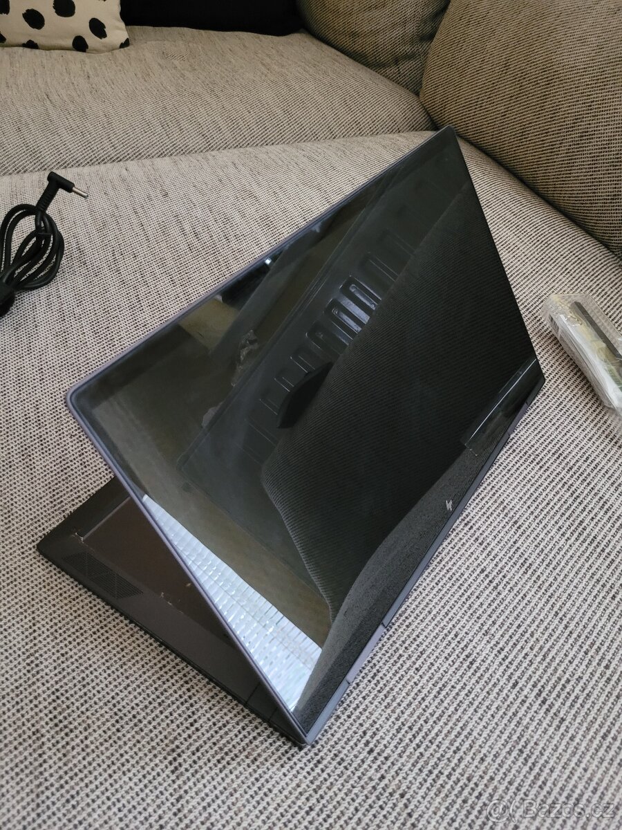 Notebook Envy s příslušenstvím Stylus zn. HP - 11