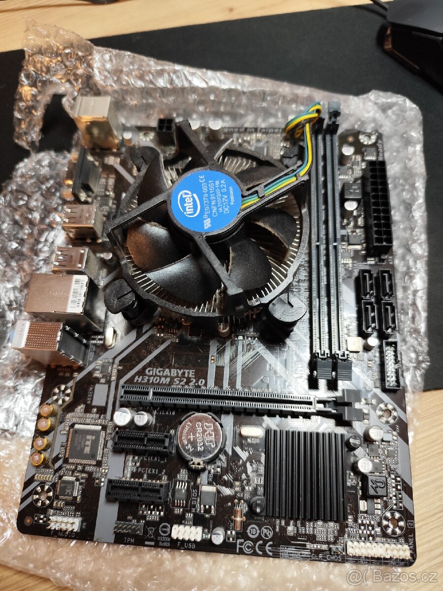 Základní desky+ procesory Intel - 11