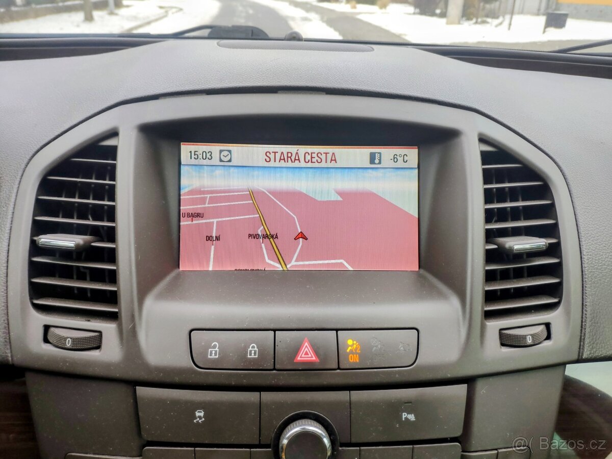 Opel Insignia 2.0 CDTi 118 kW, SVĚTLÝ INTERIÉR - 11