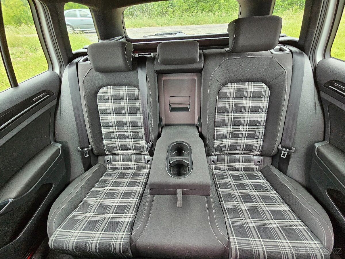 Prodám Volkswagen Golf GTD 2.0 TDI 135 kW, manuál 2016 - 11