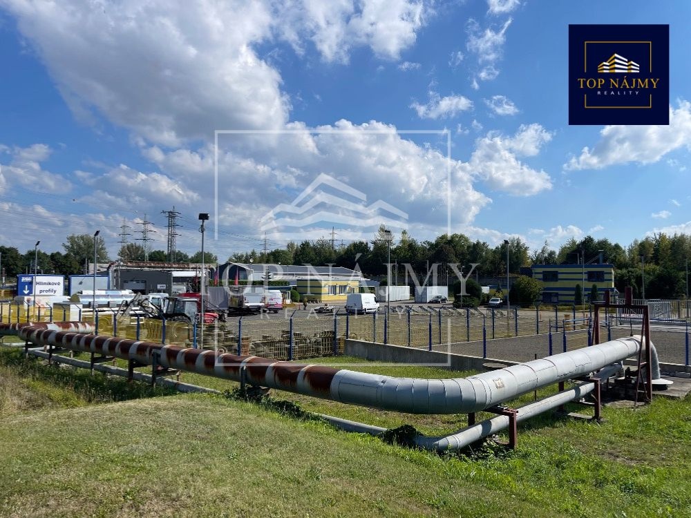 Pronájem komerčního areálu s kancelářemi a zpevněnou plochou - 11