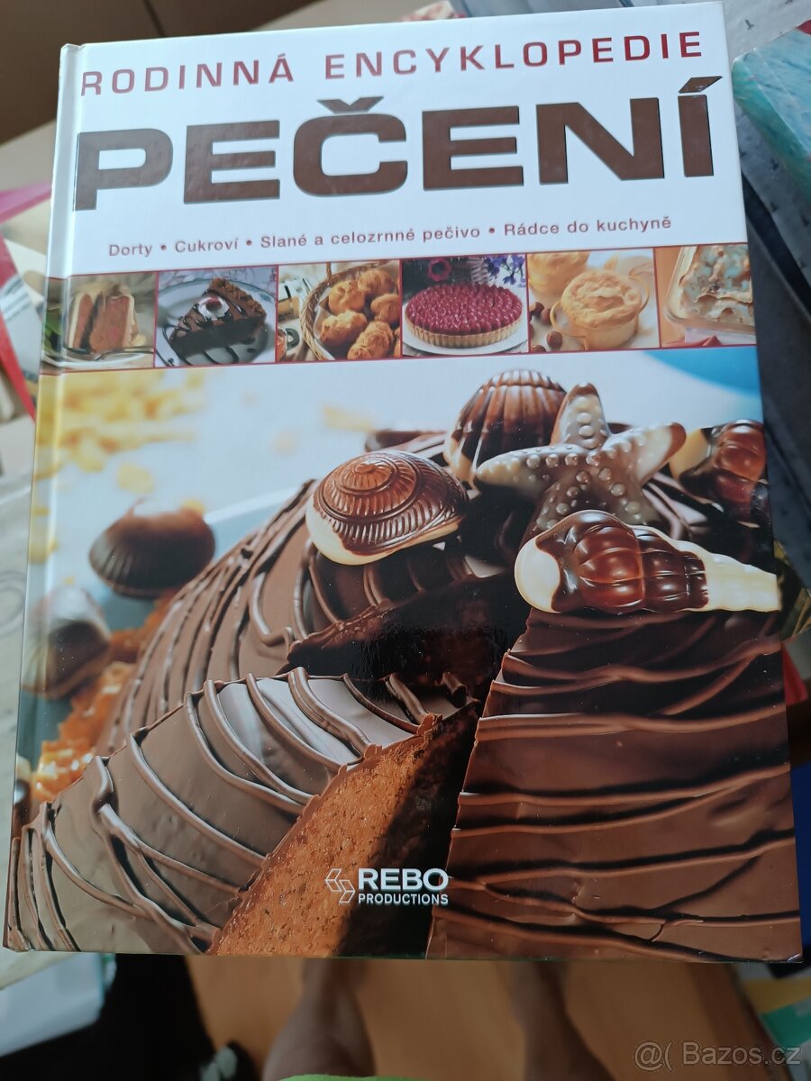 Knihy kuchařské, 11 ks, a další - 11