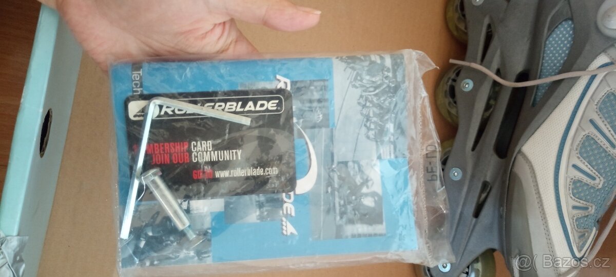 Dámské kolečkové brusle světlé Rollerblade - 11