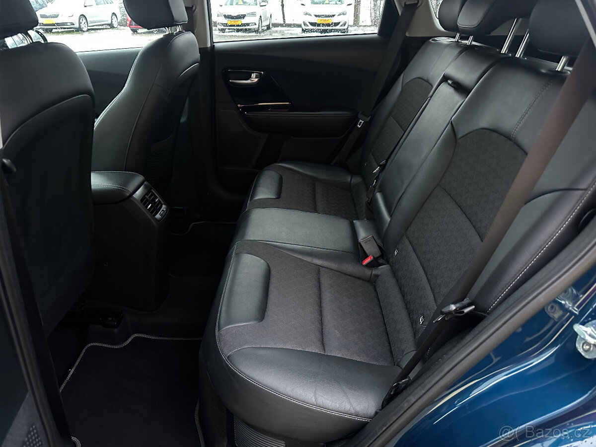 Kia Niro 1.6 Plug-in Hybrid 104kW/1MAJ - 11
