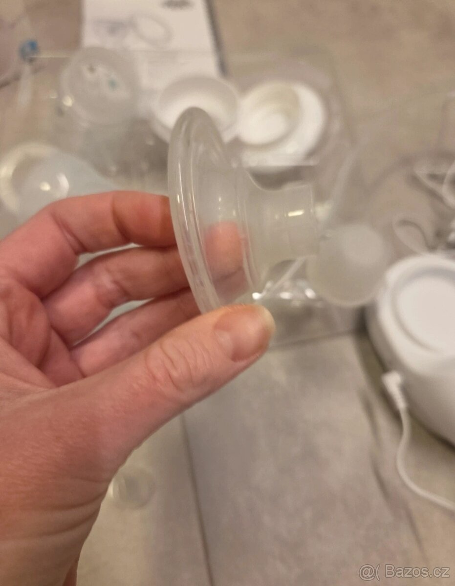 Elektrická odsávačka na mateřské mléko - 11