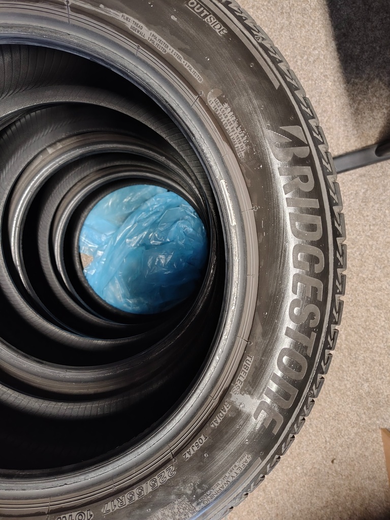 Sada 4 ks letních pneu Bridgestone Turanza T005 - 11