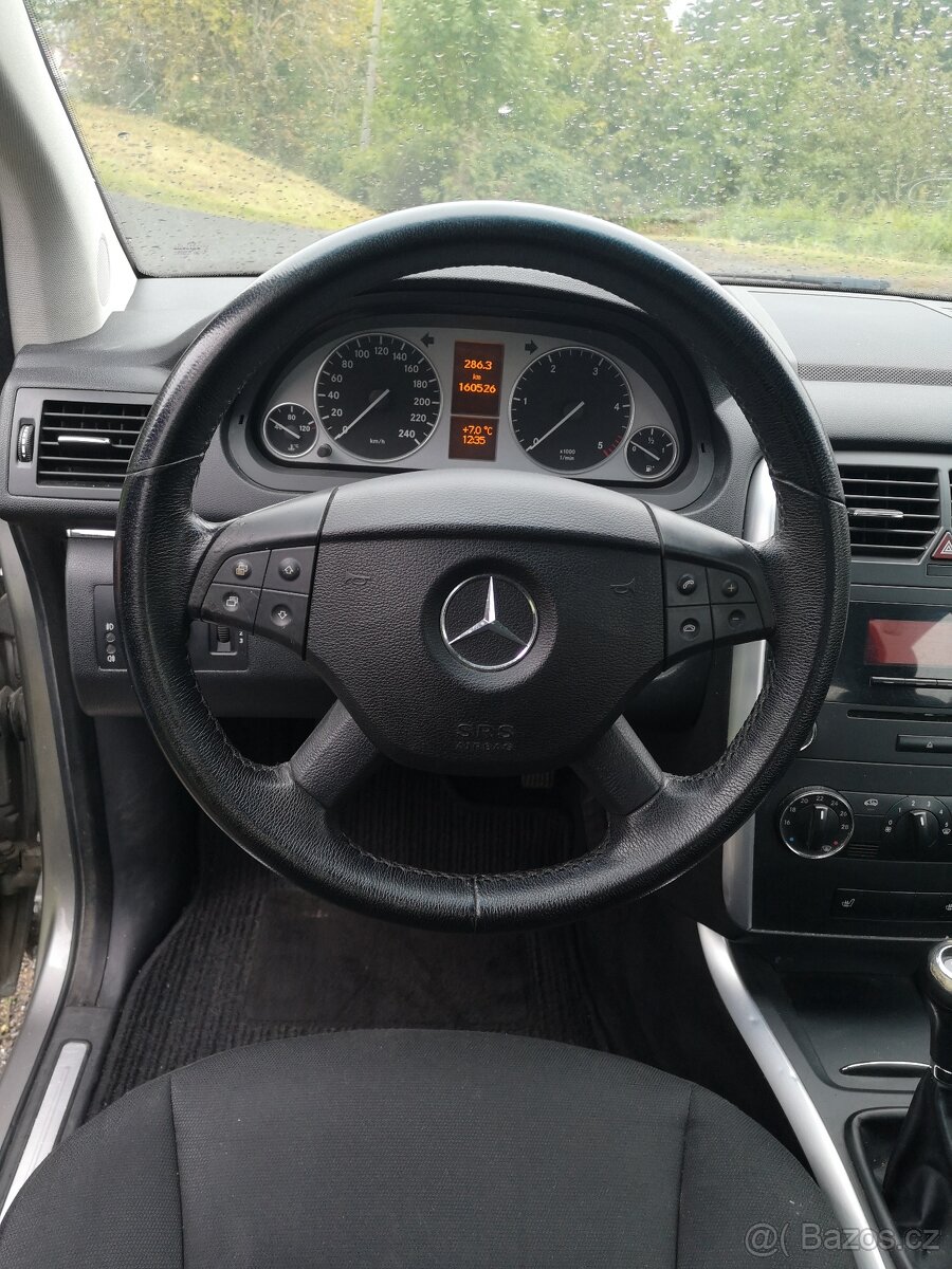 MERCEDES-BENZ B200 DIESEL 2008 TAŽNÉ KLIMA VÝHŘEV SEDAČEK - 11