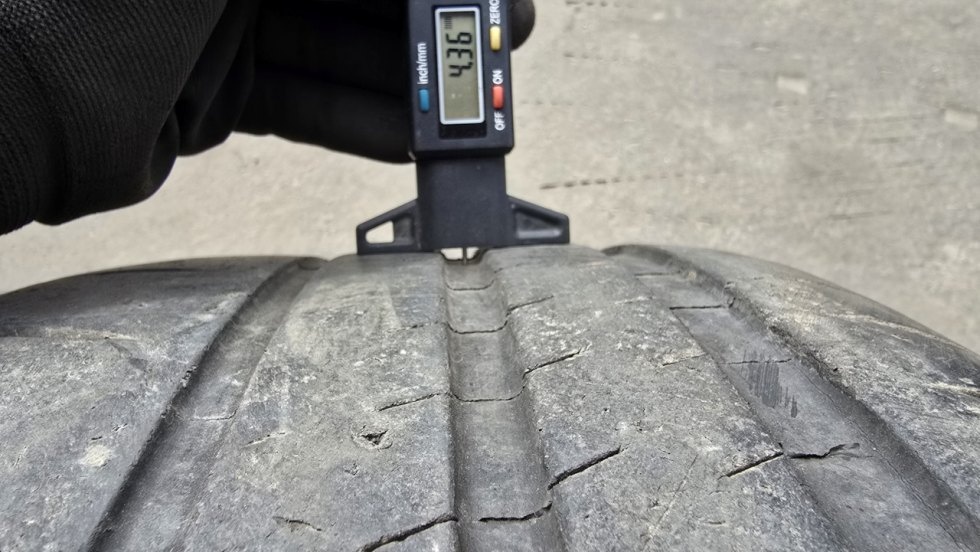 Letní pneu 245/35/19 Michelin - 11