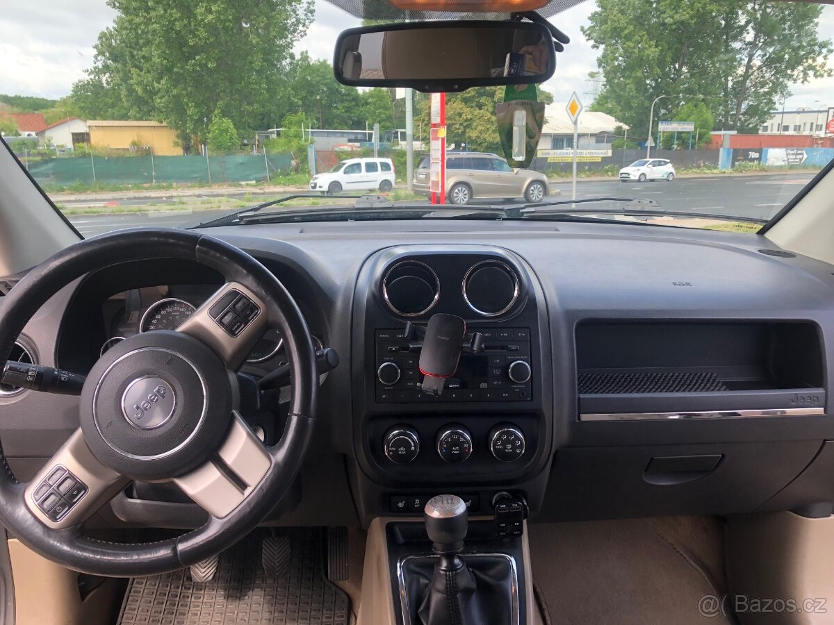 Prodám JEEP COMPASS 2,2 CRD - 11