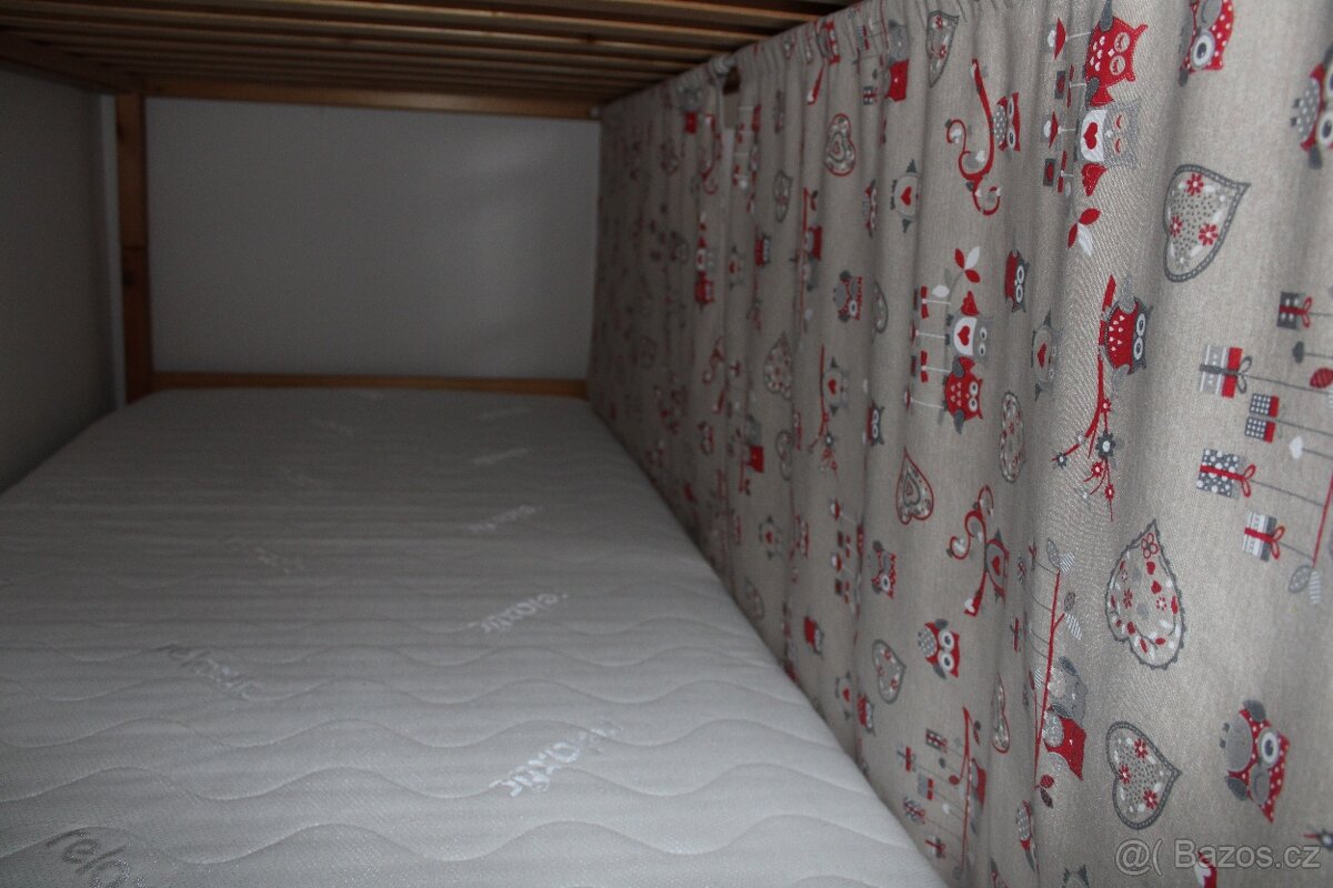 Patrová postel z masivu, palanda - 11