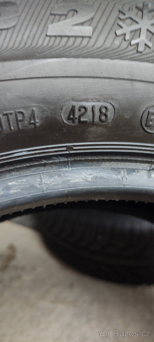 Zimní pneu 215/60/16 - 11