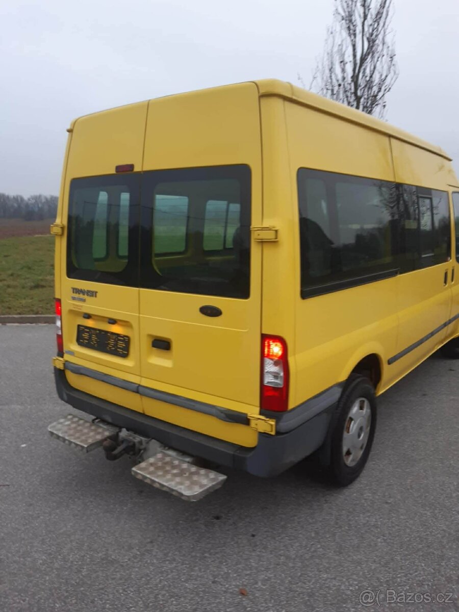 Ford Transit 2.2 TDCi 92kw 9 míst -rok 2013-serviska - 11
