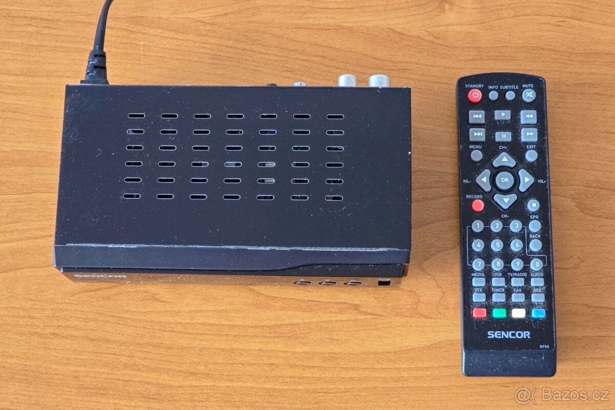 Panasonic TX-32LXD70F + DVB-T2 set-top box Sencor - 11