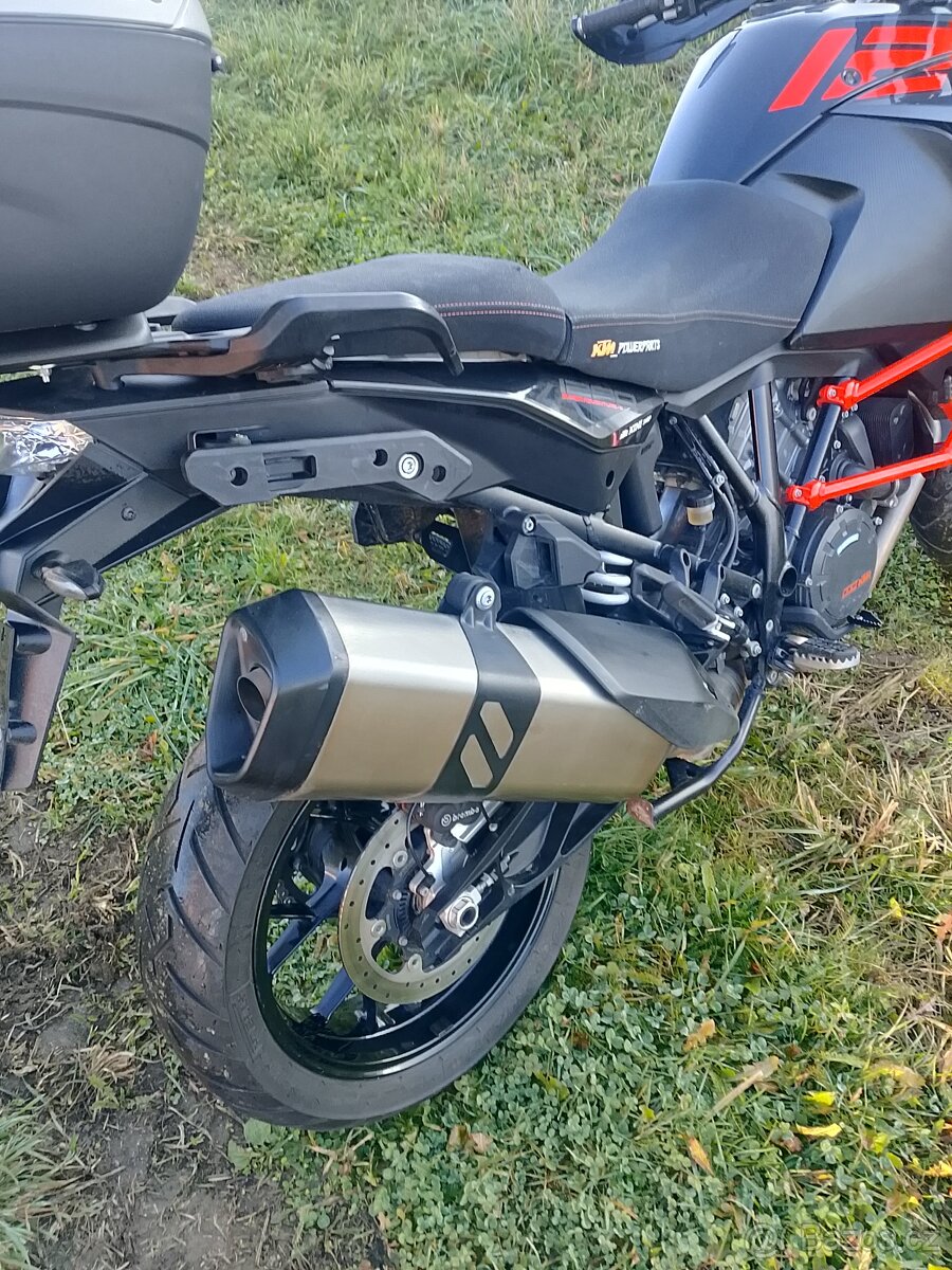 KTM 1290 super adventure S - 11