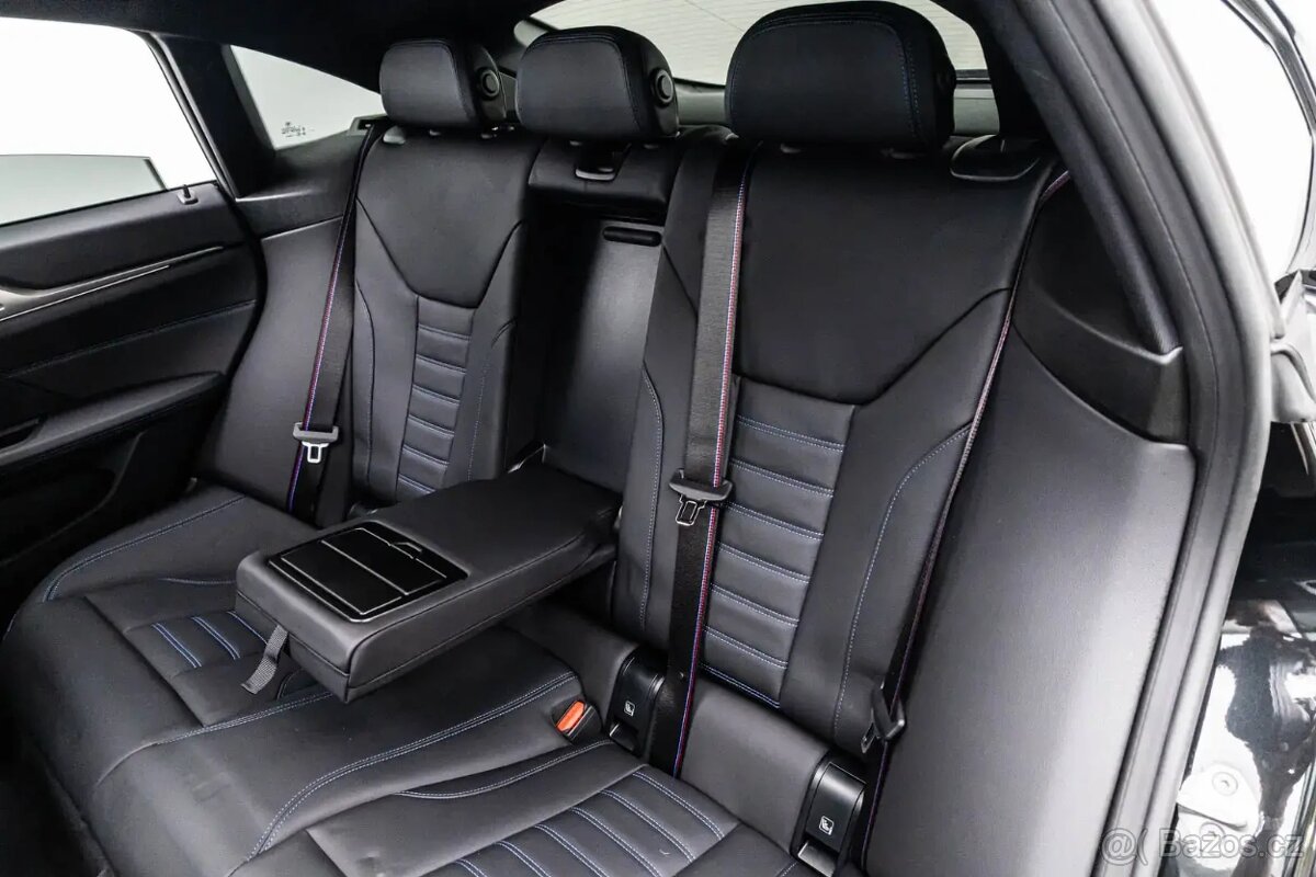 BMW 420d xDrive M Sport - 11