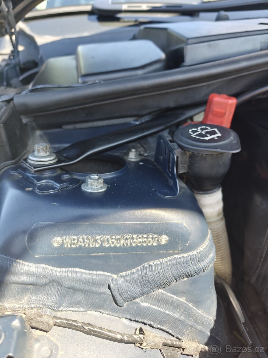 BMW e91 320d M47 120kw - 11