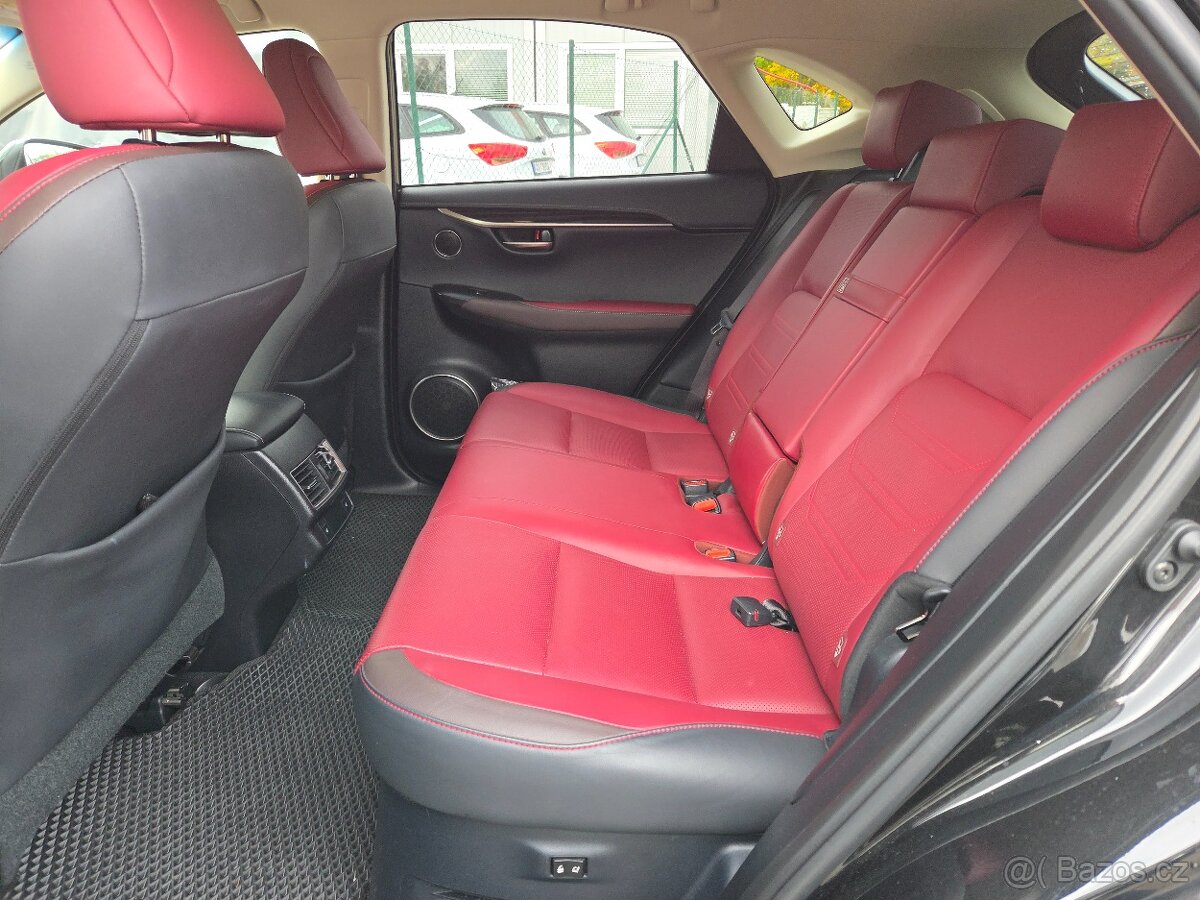 Lexus NX 300h 114kw LUXURY MAX rok 2018 - 11