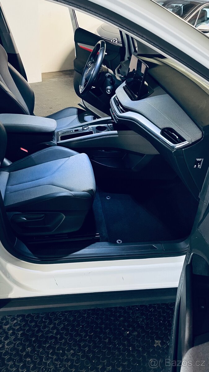 Škoda Enyaq 80, 150 kW, 185 TKM, 08/21, SoH89%, DPH, tepelko - 11