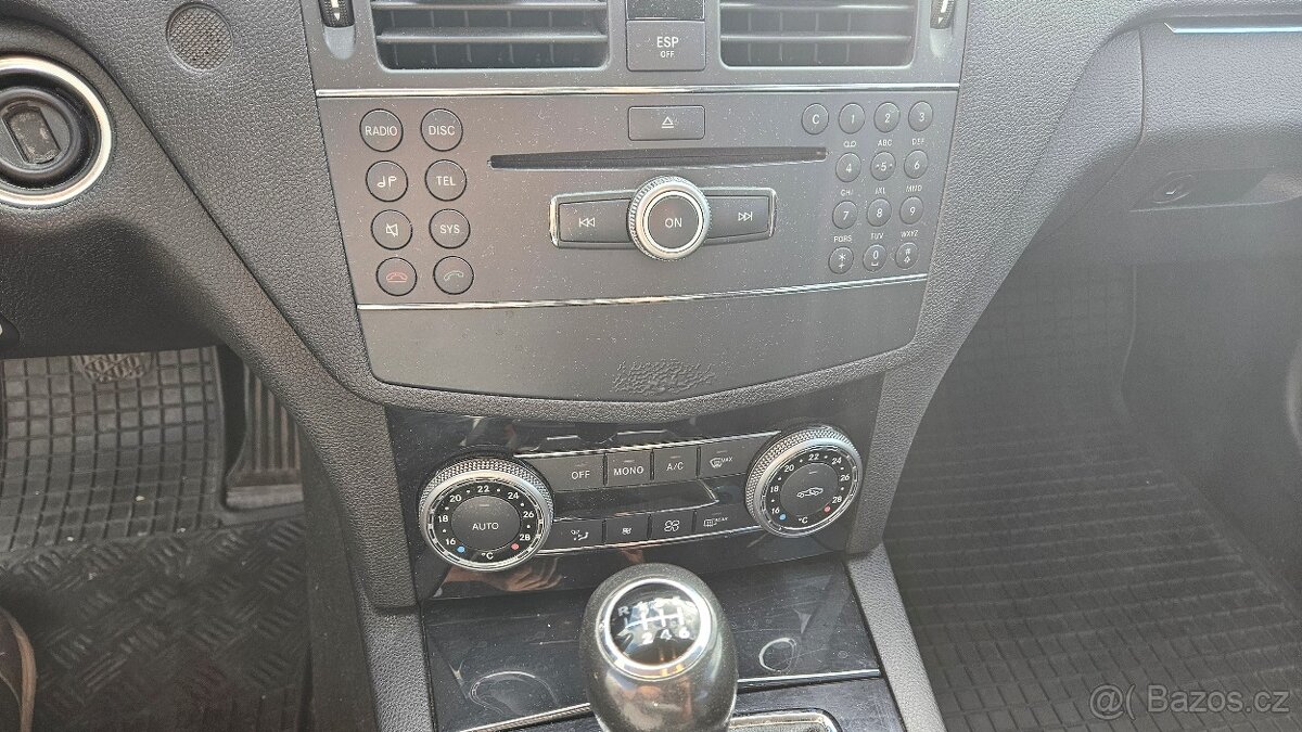 MERCEDES-BENZ Třídy C 1,6 C 180 Kompressor - 11