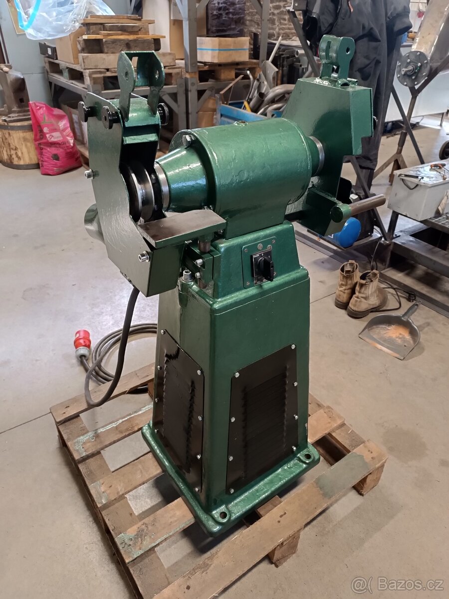 BAD 20 dvojkotoučová nástrojařská bruska - 11