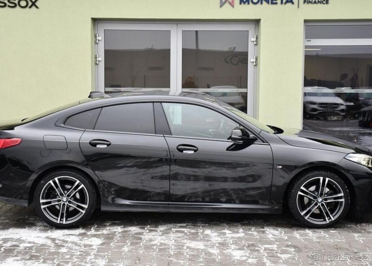 BMW Řada 2 218d M-SPORT 1M ČR - 11