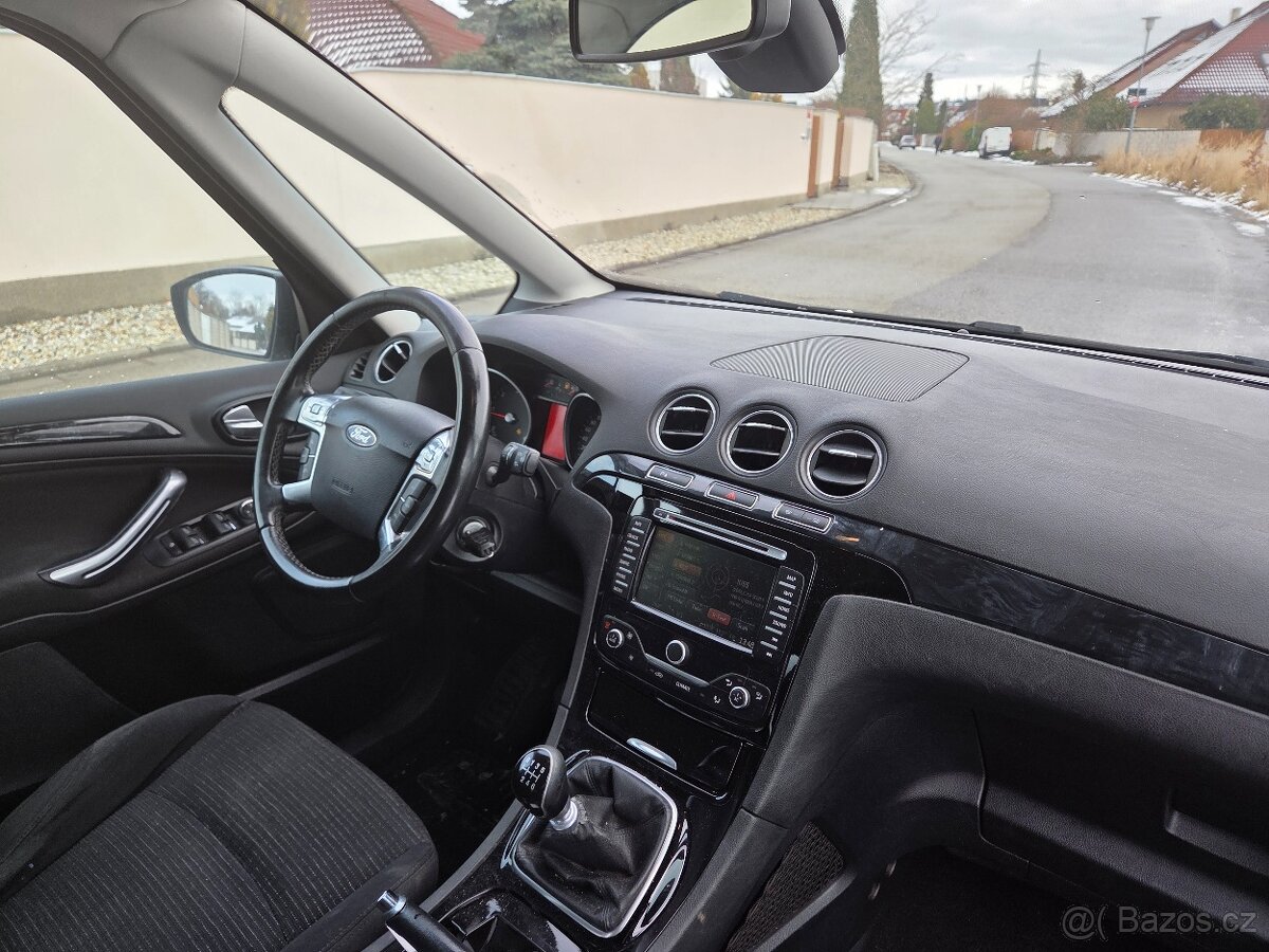 Ford Galaxy 2.0 TDCi 103kw 2010 ghia - 11